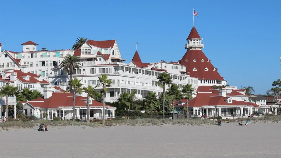 Coronado Beach, San Diego: The Fall Warm-Up