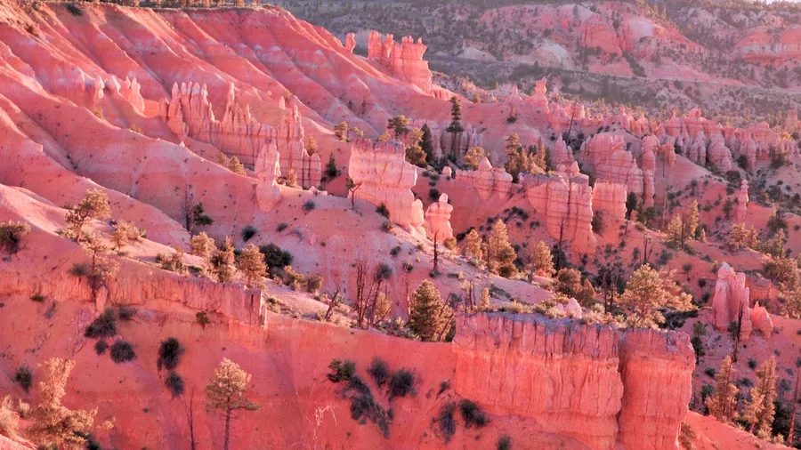 Sunrise Point Paved Canyon Overlook