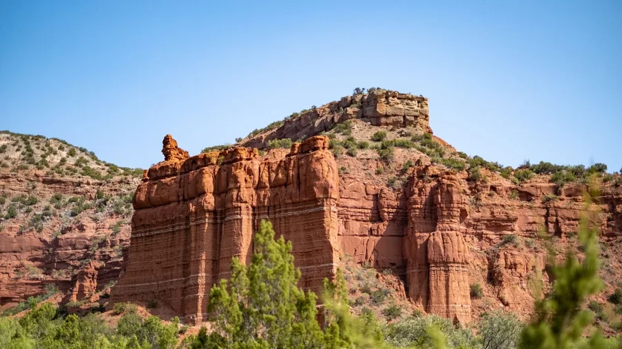 Forget the Grand Canyon Crowds — These 8 Canyon Hikes Are Just as Jaw-Dropping Palo Duro's Lighthouse Rock Trail