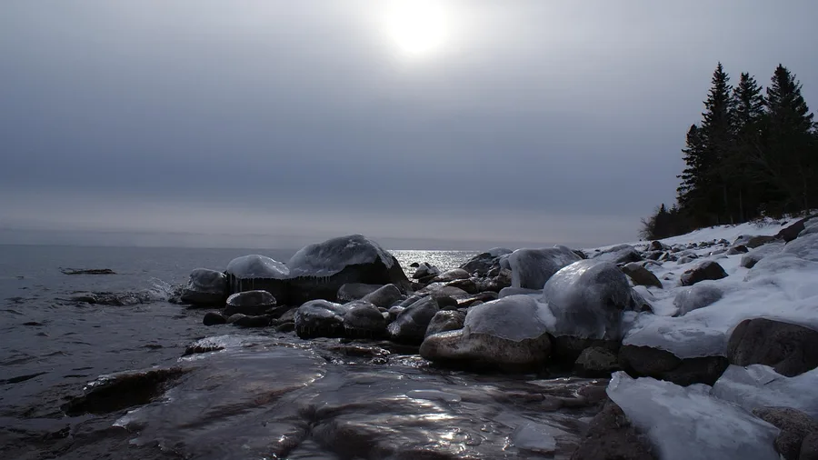 Marquette, Michigan: Presque Isle Shoreline