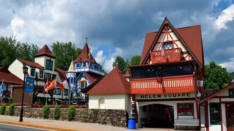 12 Places in America That Feel Like Europe (Save the Airfare) Leavenworth, Washington: Bavarian Village