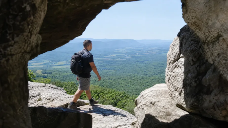 Annapolis Rock's Cliff Overlook