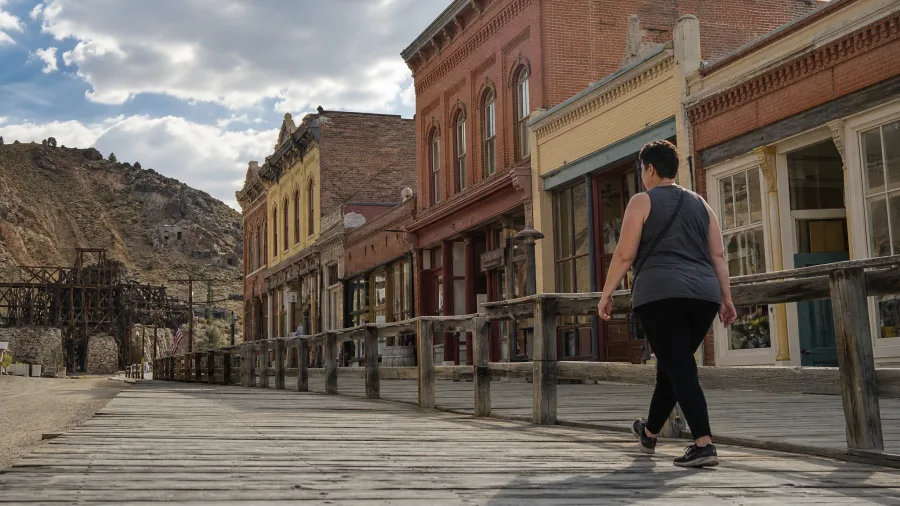 Virginia City: Boardwalks Above the Silver Mines